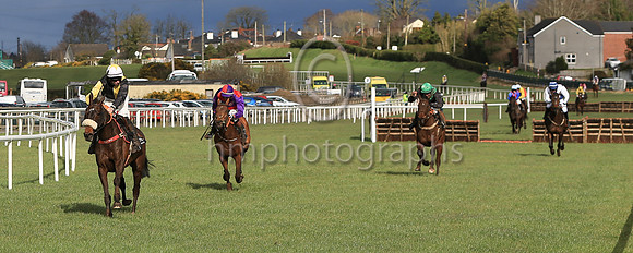 01st Ballymadun and P J O'Hanlon 2 ( 3 , black and yellow hlvd ) Trainer - D A McLoughlin , Owner - R J Sutton