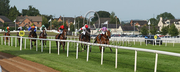 01st Massaman (1 , pink, maroon epaulettes ) Jockey: C T Keane , Trainer: Jack W Davison
