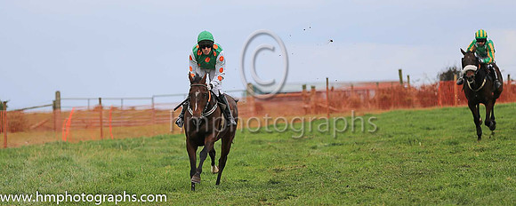 01st TALKISCHEAP and B O'Neill ( 2 , EMERALD GREEN,orange spots; white sleeves,orange spots; emerald green cap ) Trainer: Donnchadh Doyle,, Owner : Syndicate Monbeg