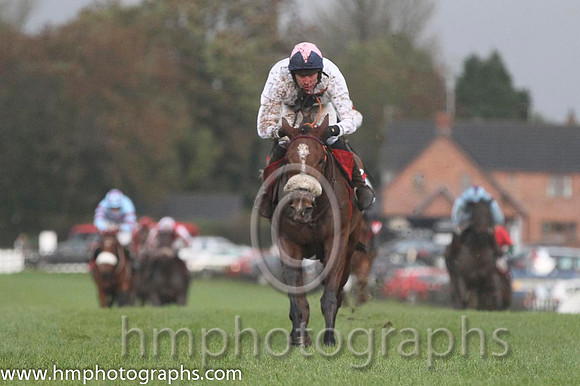 01 Moonshine Lad & Mr S Clements - winners (5, white, dark blue cross) - FT8E0511-3