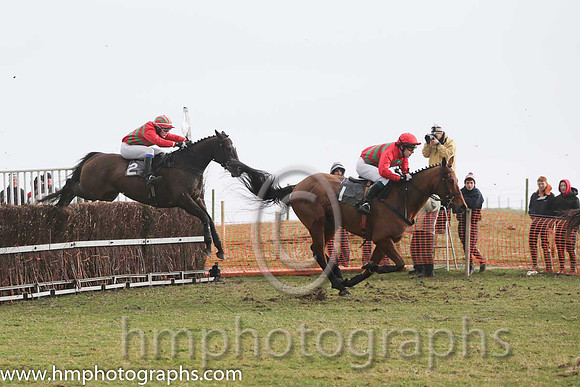 04th Notnowlove ( 2 )  M McCrory - Trainer: Nessa Toher - red, emerald green chevrons and 02nd Carnglave Cat ( 1 )  N McParlan - Trainer: Daniel A Fitzsimmons - black  pink diamonds