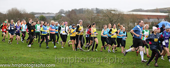 Start of the Women's and Veteran Men's Race at the Malcolm Cup at Ballyclare