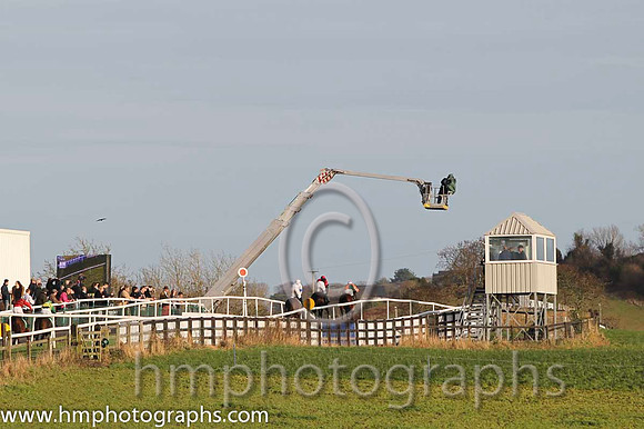 Finish of Race 3 at Downpatrick - FT8E1255-77