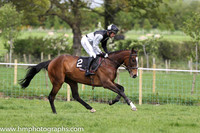 FT8E5562-4