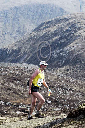Paul Cadman - Mercia Fell Runners - 114th in 3.22.18 - FT8E1785-e