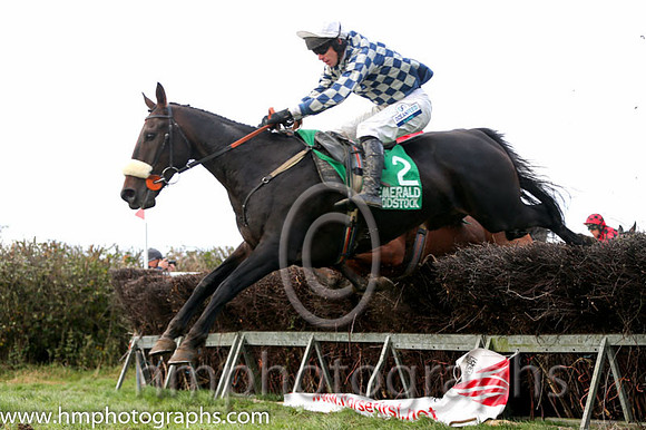 04 Ross Na Righ and Derek O'Connor - - 04th (2 ,navy and grey check ) Trainer - Sam Curling