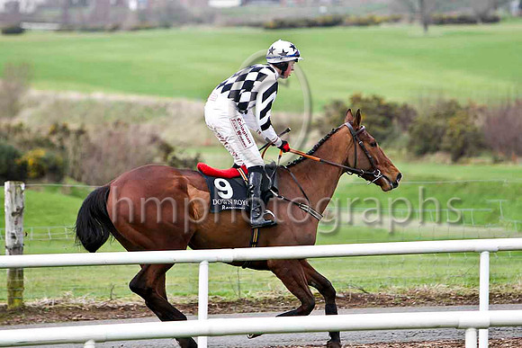 Swanfold & K M Donoghue - 8th - FT8E9017-e