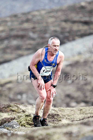 Ricky Cowan - Mourne Runners - 135th in 3.56.12 - FT8E1890-e