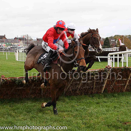 06th Rock On Westie and R Loughran ( 5 , red, blue star ) Trainer - Miss S Barkley , Owner - Paul Hobson