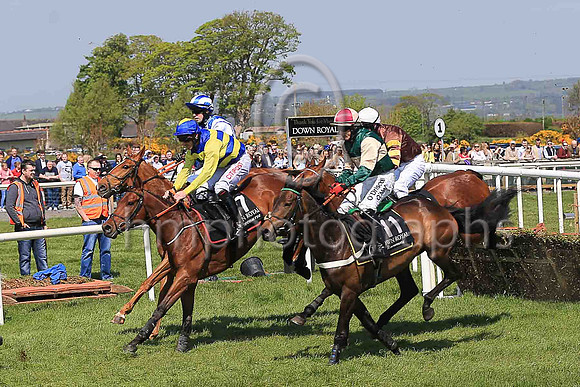 15th Westinmare and C Brassil ( 7 , red and green stripes ) Trainer - G Elliott , Owner - V P Walsh