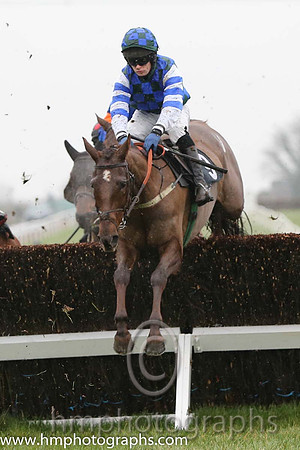 07 The Housekeeper and Sean Flanagan - F - 07th (8 ,brown, white sash ) Trainer - David Harry Kelly