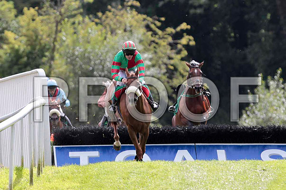 Claragh Native - Winner , Jockey Andrew J McNamara -CU2D9431-e
