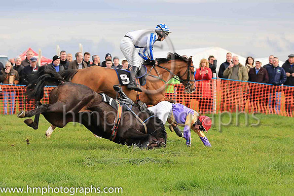 DANCE THE RAPIDS and A J Fox ( 17 , PURPLE,yellow diabolo; purple  yellow hlvd sleeves; purple cap ) Trainer: Adrian McGuinness,, Owner : Joseph Kenny