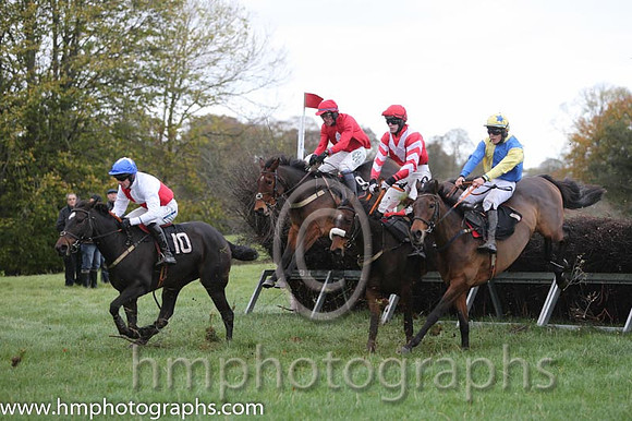 02 OneForTheNure and Derek O'Connor - - 02nd (10 ,red and white qtrd ) Trainer - Graham McKeever