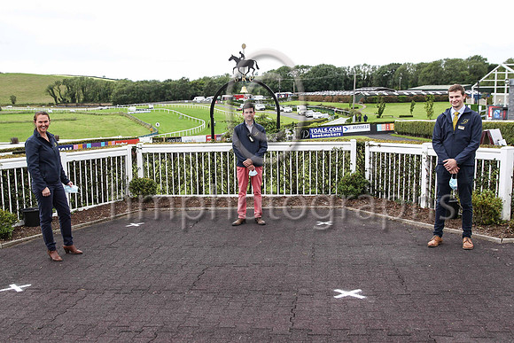 Downpatrick Racecourse staff adhering to social distancing - Ruth Morrison, Phillip McClean and Ross Cunningham
