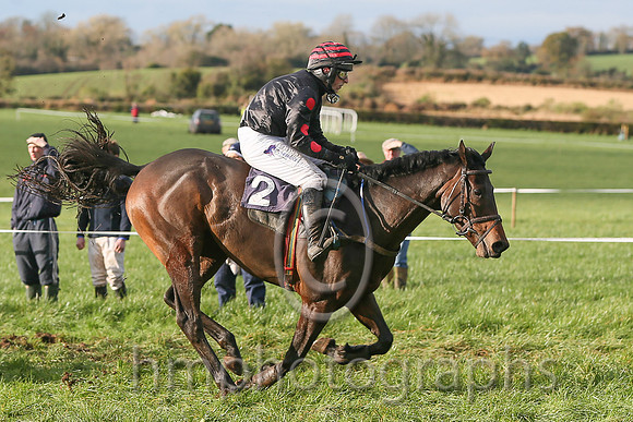 01st BILLY BILLY and B G Crawford ( 2 , BLACK; black,red spots sleeves; black  red hooped cap ) Trainer: S.R.B. Crawford,, Owner : W. Andrew Cromie