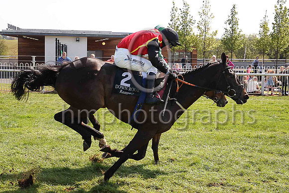 02nd Triolet and Mr N McParlan ( 2 , red, yellow seams ) Trainer - C A McBratney , Owner - Monkey Formula Syndicate