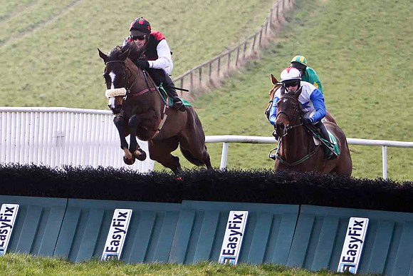 Garamor Boy - Winner, Jockey M P Burke - FT8E0412-e