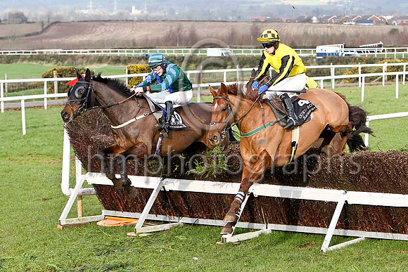 Vardas Supreme & D J Bates - 2nd & Hidden Present & B R Dalton - 3rd -FT8E9131-e