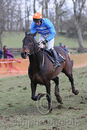 01st BRIDGE END? and N McParlan ( 6 ,Antrim (H)?- BLUE  WHITE HOOPS; blue, plain sleeves; orange cap,white spots ) Trainer: I. R. Ferguson,, Owner : Ferguson Jane  Paul