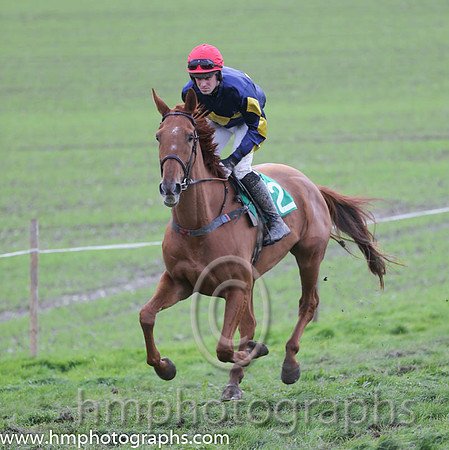 02 The Tinker Molly and B O'Neill - - 02nd (2 ,blue,yellow triple diamond ) Trainer - Colin Bowe