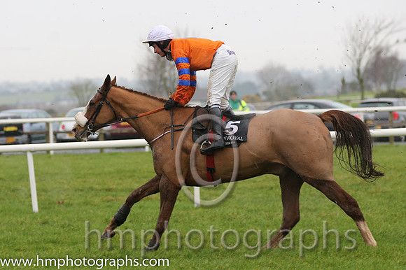 09 Soweheard and Colin Bolger - P - 09th (5 ,orange, royal blue star ) Trainer - Gordon Elliott