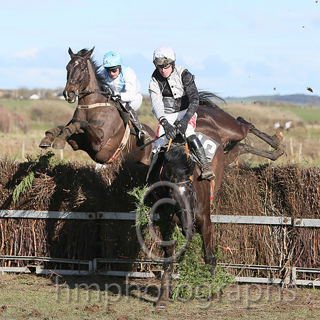 03rd LONGMORE (GER) and Derek O'Connor ( 5 , BLACK  WHITE QTD; black,white hlvd sleeves; white cap ) Trainer: Colin S. McKeever,, Owner : W.W. Dennison