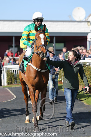 01st - Salsa Sensation (07)  R Walsh < Trainer : T M Walsh  orange and green hoops