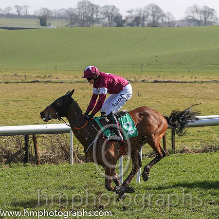 03rd - Utmost Zeal (02)  B J Cooper < Trainer : G Elliott  maroon, white star