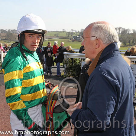 01st - Salsa Sensation (07)  R Walsh < Trainer : T M Walsh  orange and green hoops