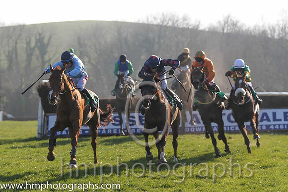 05th - Keep On Track (08)  S W Flanagan  Trainer : I R Ferguson  light blue , dark blue spots , 03rd - Jupitor (03)  D J Mullins (5)  Trainer : P Nolan  blue, red star , 06th - Bose Ikard (02)  P Carb