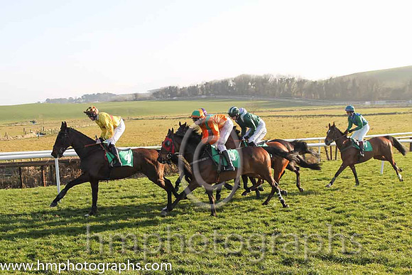 01st - Lord Fingal (04)  Mr S Clements (5)  Trainer : J T R Dreaper  yellow, brown hoop