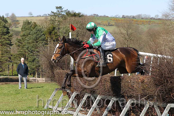 03rd - Monlough Girl (6)  D G Lavery - Trainer: Edward Smyth - emerald green  mauve qtrd