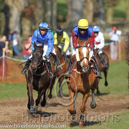 08th PU - Cabra Boy (4)  A H Wells - Trainer: Alan A H wells - blue, green stars  06th F - I'm An Izz Wizz (8)  D G lavery - Trainer: Miss Suzy Barkley - blue, tartan sleeves