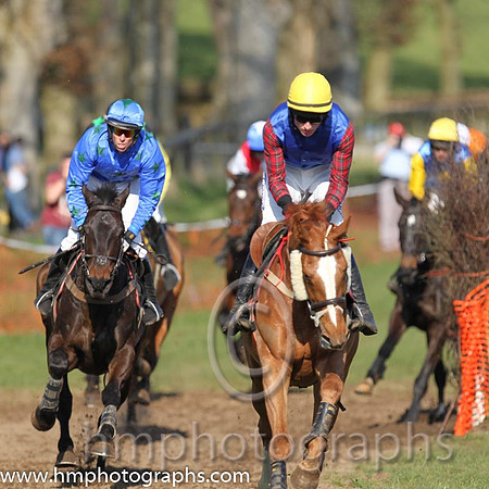 08th PU - Cabra Boy (4)  A H Wells - Trainer: Alan A H wells - blue, green stars  06th F - I'm An Izz Wizz (8)  D G lavery - Trainer: Miss Suzy Barkley - blue, tartan sleeves