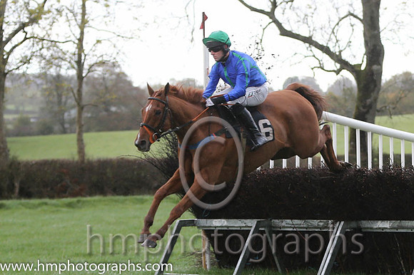 05 Nodforms Violet and B O'Neill - - 05th (6 ,royal blue, emerald green seams ) Trainer - D M Christie  04 The Mull and Derek O'Connor - - 04th (15 ,emerald green, royal blue diamond ) Trainer - Willi