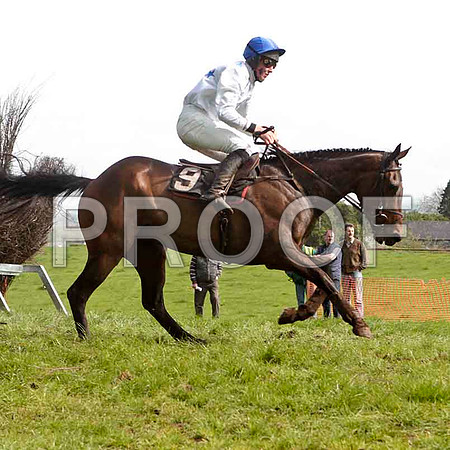 Nanna Maura , 3rd, Jockey - G B Watters - CU2D4592-e