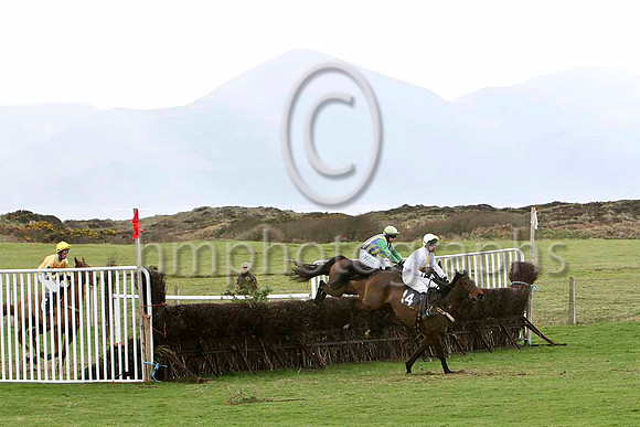 Harps Counsel & S F Magee in the lead - Winner -FT8E9214-e