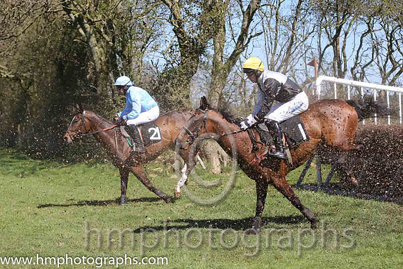 10th PU Hammer And Anvil ( 21 )  M J Lynch - Trainer : I R Ferguson - blue, white diamond  05th Ballycash ( 1 )  Derek O'Connor - Trainer : Colin S McKeever - black  white qtrd