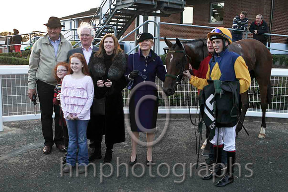 Blue Cannon & C P Hoban - Winner (15, dark blue, yellow diamond)IMG_0121-e