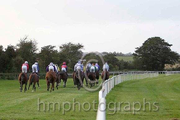 Annie Go & C T Keane - Winner (6, red,white spots) at the rear on the left -FT8E6470-e