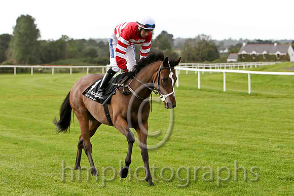 Affina Fifty & A P Thornton - 13th (4, red, white hoops)  - FT8E6379-e