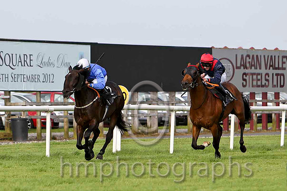 FromAJackToAKing & R P Whelan - Winner (2, royal blue, white cap) &  Mahyar & S A Gray - 2nd (3,dark blue, red epaulettes) - FT8E6421-e