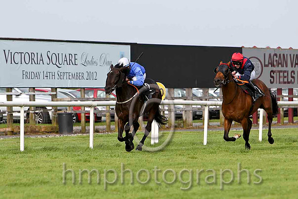 FromAJackToAKing & R P Whelan - Winner (2, royal blue, white cap) &  Mahyar & S A Gray - 2nd (3,dark blue, red epaulettes) - FT8E6421-e4