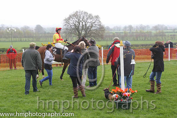 01st Deputy Consort ( 2 ) and Ms K Ferris - Trainer : Eoin G Barry - yellow, red cross belts