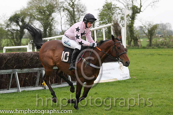 01st Sister Saragh ( 10 ) and Derek O'Connor - Trainer : Aidan Fitzgerald - pink, black stars