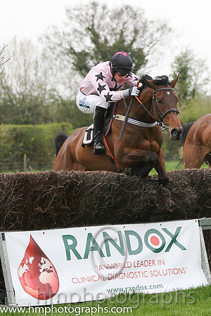 01st Sister Saragh ( 10 ) and Derek O'Connor - Trainer : Aidan Fitzgerald - pink, black stars