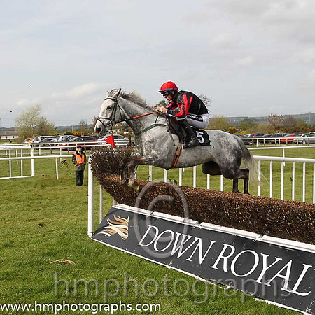07th F Special Bar ( 5 , black, red star ) and D.E. Mullins - Trainer : Michael O'Hare - Owner : Mrs Tracey O'Hare