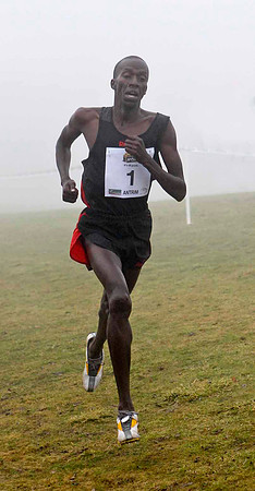 Mike Kigen (1) KEN, Winner in 26.07 - FT8E9821-e3