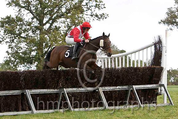 Knockans Breeze & W Thompson - 4th (5, red, white cross belts) - FT8E7021-e